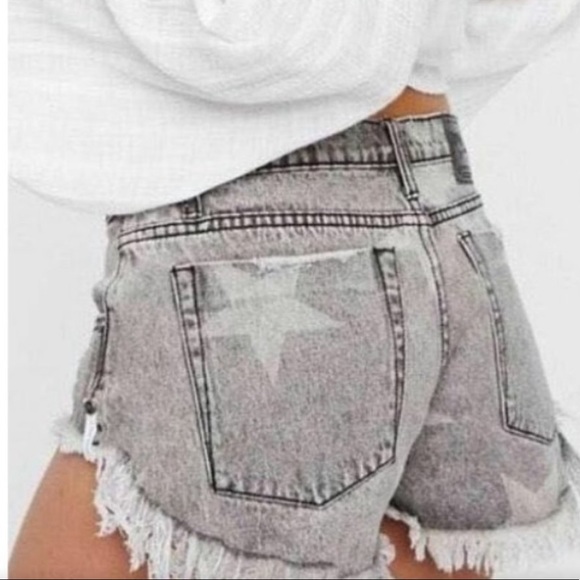 ONE X ONE TEASPOON Free People Button Fly Gray Star Distressed Raw Hem S… - Picture 13 of 16